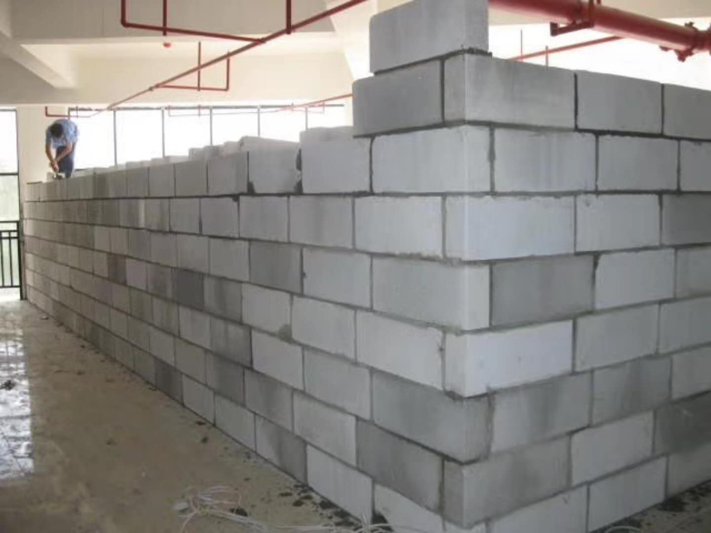 西昌蒸压加气混凝土砌块承重墙静力和抗震性能的研究